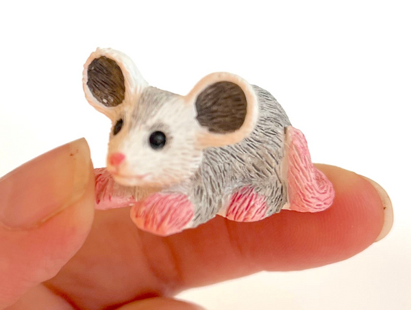 Fairy Garden Oppossum Possum Figurine Dollhouse Accessory Terrarium Micro Landscape Critter