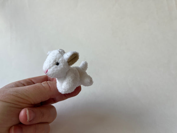 Small Stuffed Lamb